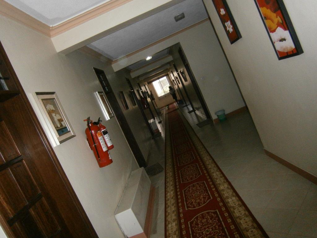 מומבסה Tudor Water Sports Hotel מראה חיצוני תמונה