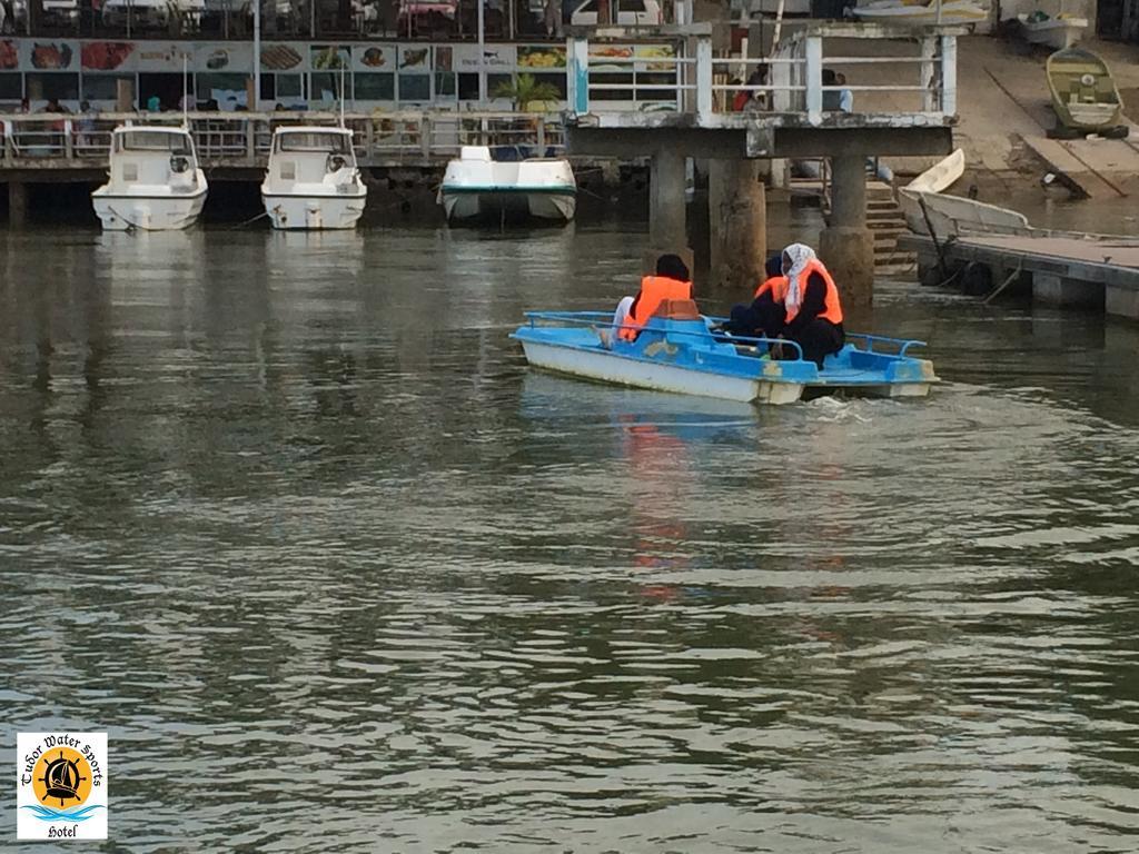 מומבסה Tudor Water Sports Hotel מראה חיצוני תמונה