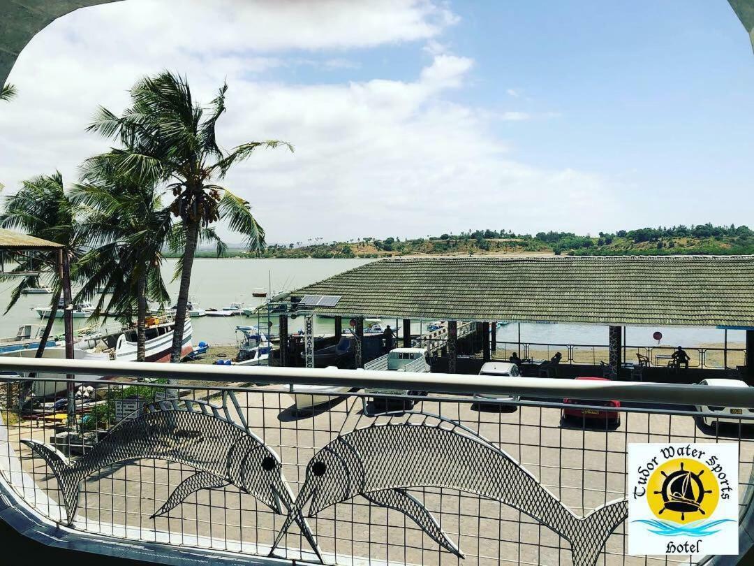 מומבסה Tudor Water Sports Hotel מראה חיצוני תמונה
