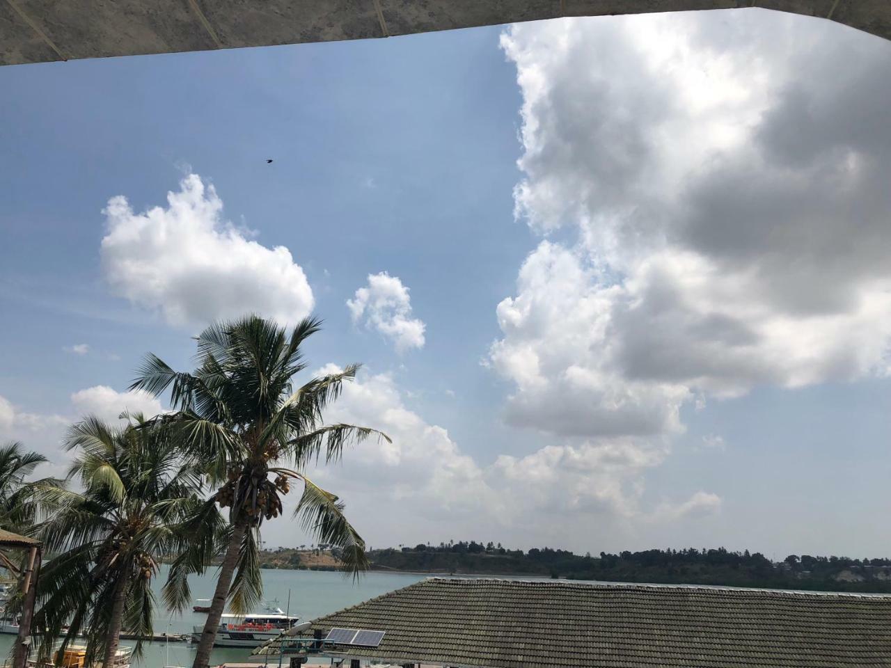 מומבסה Tudor Water Sports Hotel מראה חיצוני תמונה